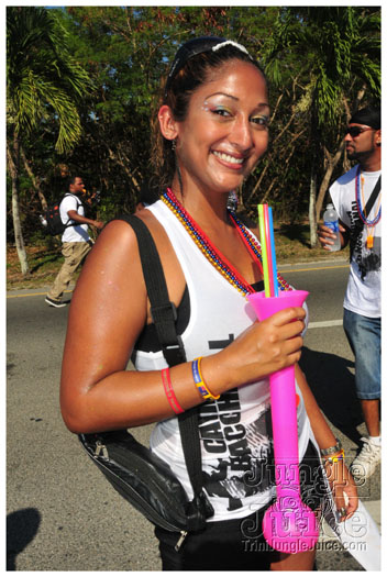 cayman_carnival_2011_part3-029
