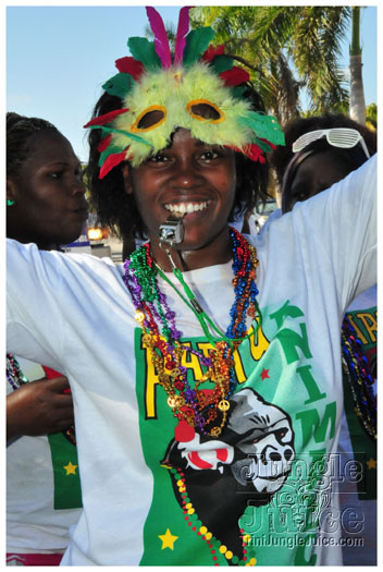 cayman_carnival_2011_part3-051