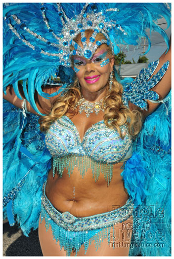 cayman_carnival_2011_part3-066