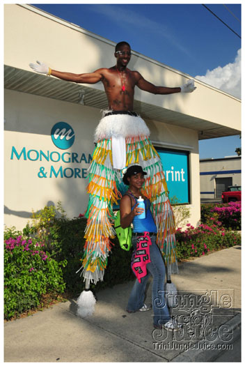 cayman_carnival_2011_part3-075