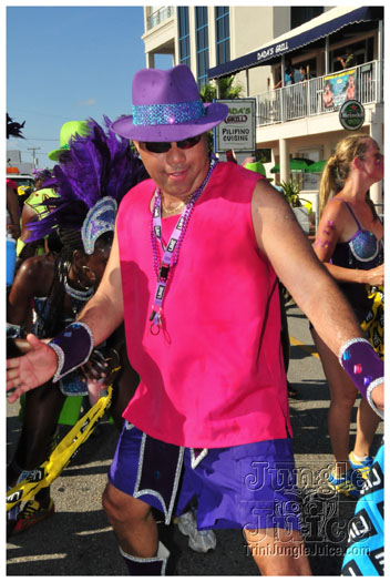 cayman_carnival_2011_part3-088