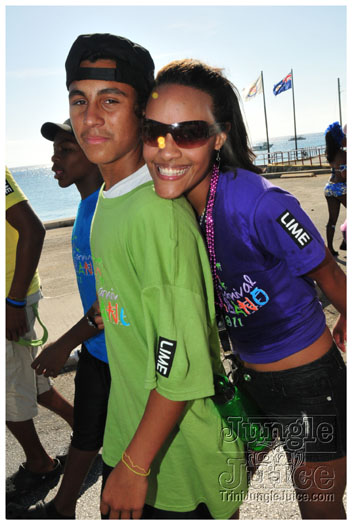 cayman_carnival_2011_part3-099