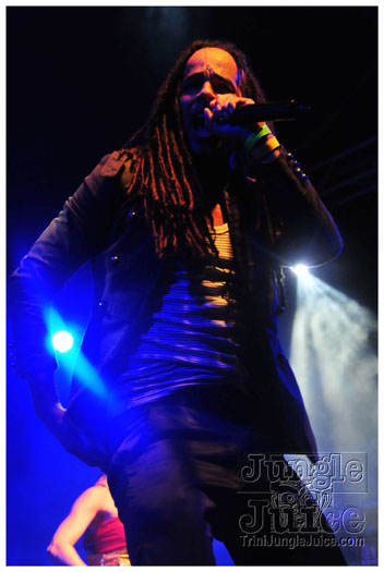 one_concert_may6-038