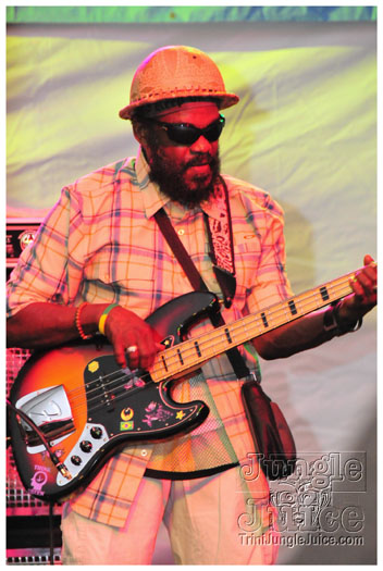 wailers_concert_may6-100