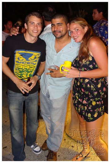 bananas_cooler_fete_2011-002