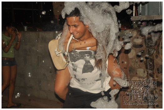 bananas_cooler_fete_2011-022