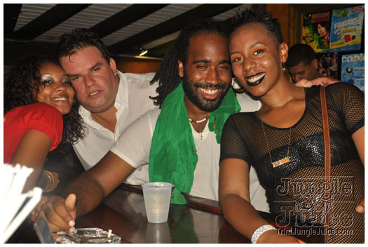 bananas_cooler_fete_2011-035