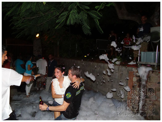 bananas_cooler_fete_2011-053