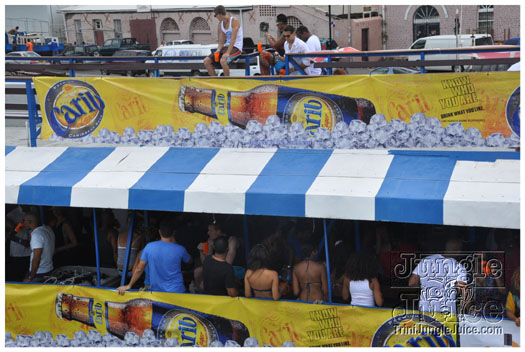 bikini_cruise_party_boat_2011-010