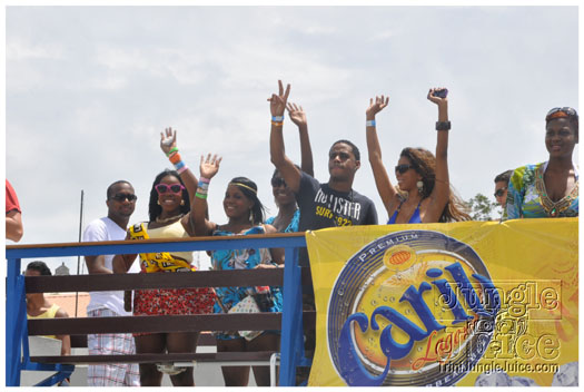 bikini_cruise_party_boat_2011-012