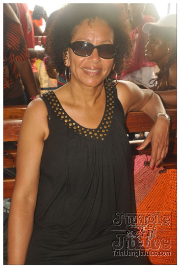 bikini_cruise_party_boat_2011-114