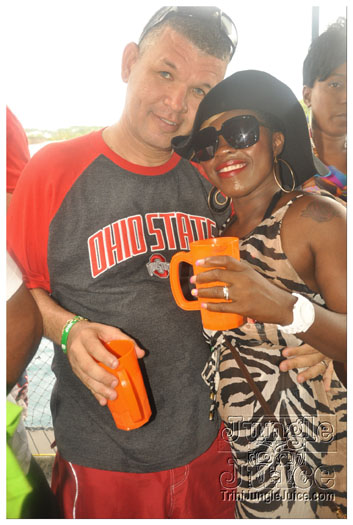 bikini_cruise_party_boat_2011-127