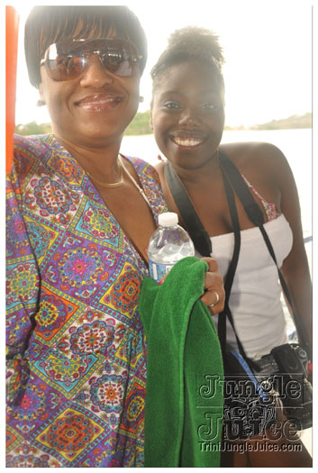 bikini_cruise_party_boat_2011-138
