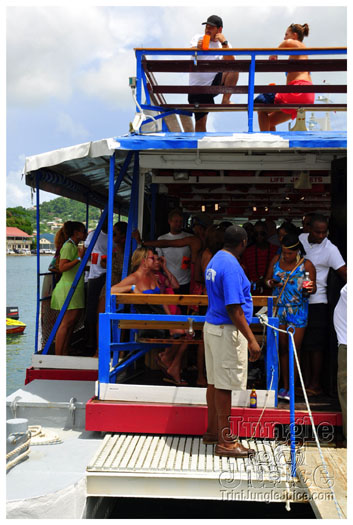 bikini_cruise_2011-007