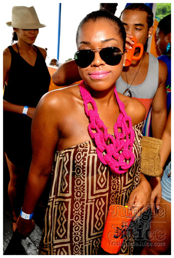 bikini_cruise_2011-011