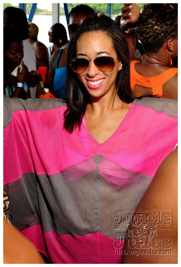 bikini_cruise_2011-012