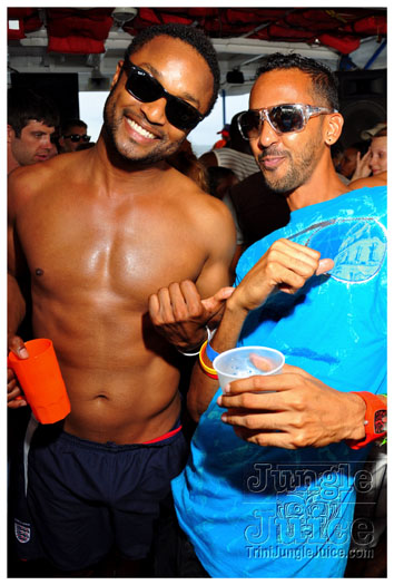 bikini_cruise_2011-017