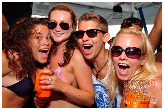 bikini_cruise_2011-020