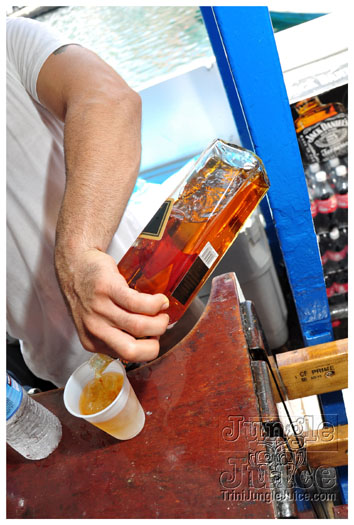 bikini_cruise_2011-022