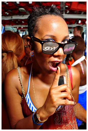 bikini_cruise_2011-042