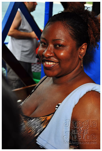 bikini_cruise_2011-045