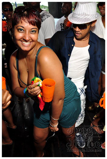 bikini_cruise_2011-047