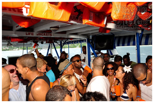 bikini_cruise_2011-052