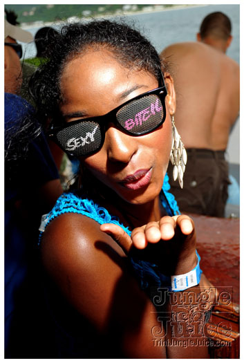 bikini_cruise_2011-072