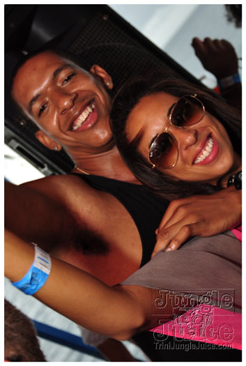 bikini_cruise_2011-087