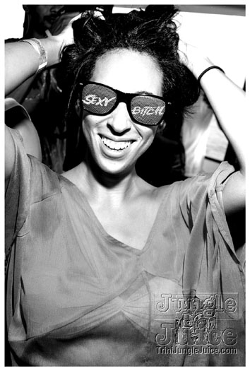 bikini_cruise_2011-089