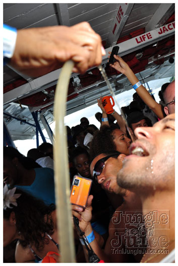 bikini_cruise_2011-102