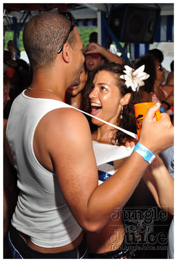 bikini_cruise_2011-110