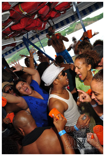 bikini_cruise_2011-146