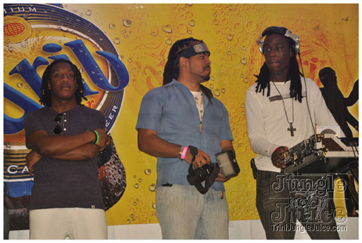 divas_divine_2011-011