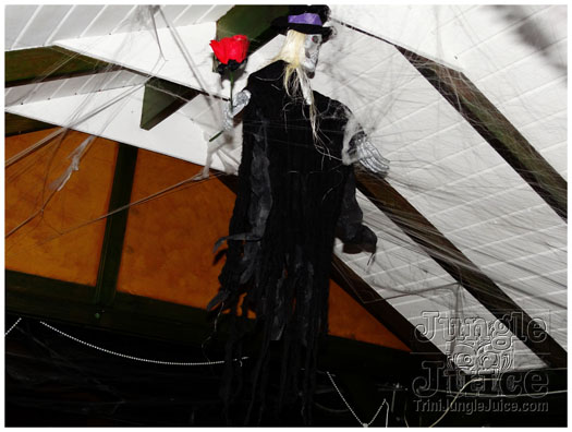 halloween_mania_bananas_oct29-011