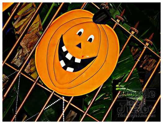 halloween_mania_bananas_oct29-013