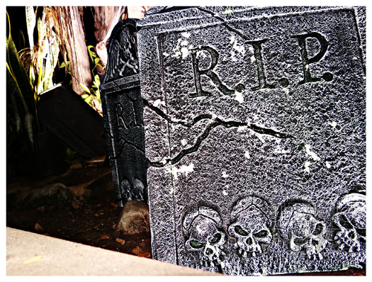 halloween_mania_bananas_oct29-014