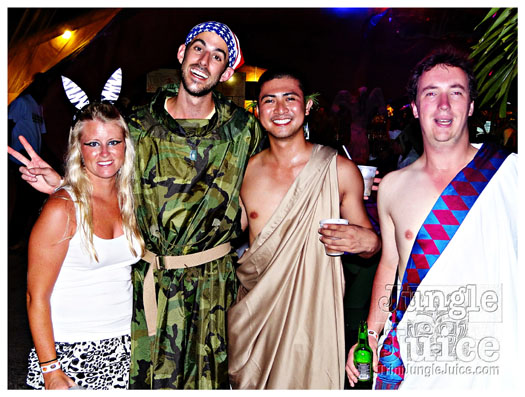 halloween_mania_bananas_oct29-021