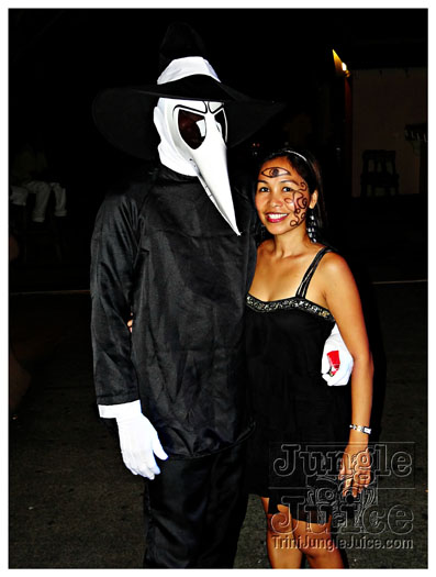 halloween_mania_bananas_oct29-023