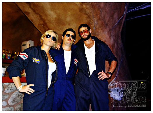 halloween_mania_bananas_oct29-024