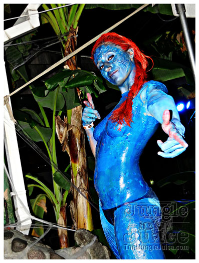 halloween_mania_bananas_oct29-053