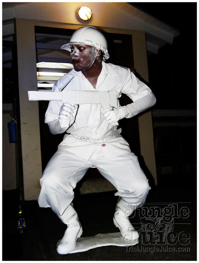 halloween_mania_bananas_oct29-073