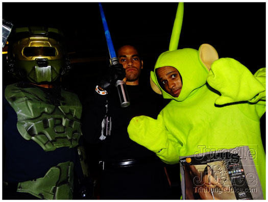 halloween_mania_bananas_oct29-079