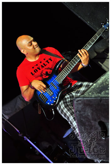 midnight_in_the_moonlight_2011-046