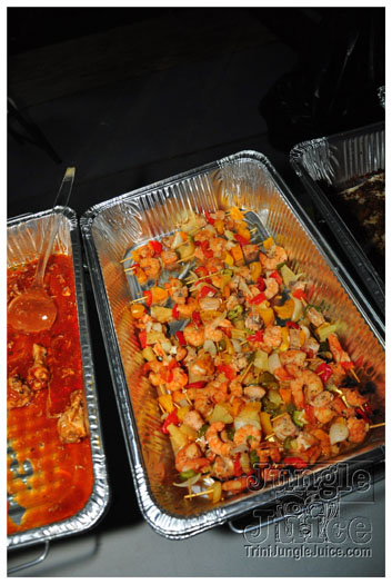 midnight_in_the_moonlight_2011-102