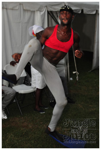 midnight_in_the_moonlight_2011-113