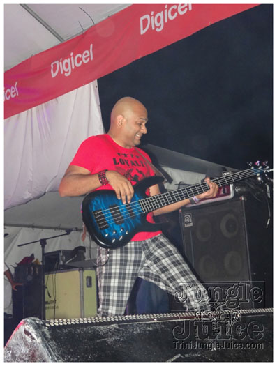 midnight_in_the_moonlight_2011-133