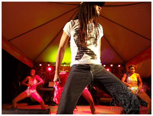 midnight_in_the_moonlight_2011-137