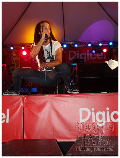 midnight_in_the_moonlight_2011-150