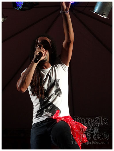 midnight_in_the_moonlight_2011-151